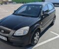 Черный Киа Рио, объемом двигателя 1.4 л и пробегом 287 тыс. км за 4400 $, фото 5 на Automoto.ua
