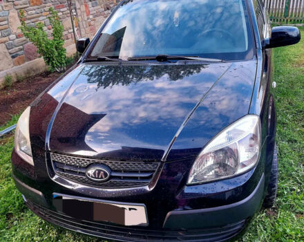 Чорний Кіа Ріо, об'ємом двигуна 1.4 л та пробігом 290 тис. км за 4600 $, фото 1 на Automoto.ua