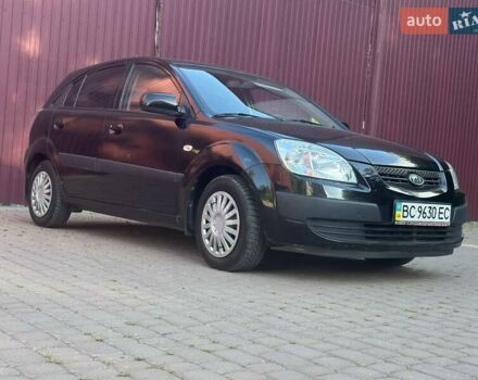 Черный Киа Рио, объемом двигателя 1.4 л и пробегом 102 тыс. км за 4499 $, фото 4 на Automoto.ua