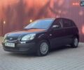 Черный Киа Рио, объемом двигателя 1.4 л и пробегом 102 тыс. км за 4499 $, фото 5 на Automoto.ua
