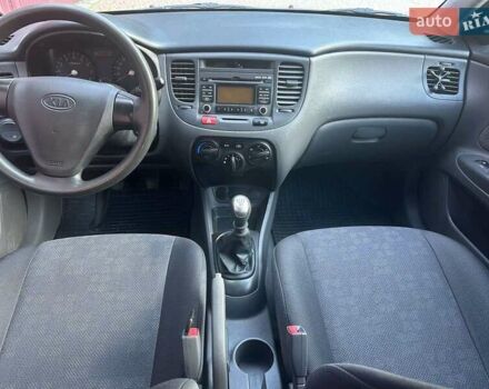 Черный Киа Рио, объемом двигателя 1.4 л и пробегом 102 тыс. км за 4499 $, фото 32 на Automoto.ua