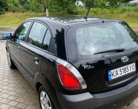 Чорний Кіа Ріо, об'ємом двигуна 1.49 л та пробігом 241 тис. км за 4150 $, фото 3 на Automoto.ua