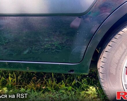 Черный Киа Рио, объемом двигателя 1.4 л и пробегом 235 тыс. км за 3300 $, фото 4 на Automoto.ua