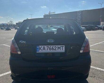 Чорний Кіа Ріо, об'ємом двигуна 1.4 л та пробігом 167 тис. км за 2900 $, фото 7 на Automoto.ua