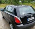 Чорний Кіа Ріо, об'ємом двигуна 1.49 л та пробігом 241 тис. км за 4350 $, фото 3 на Automoto.ua