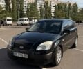 Чорний Кіа Ріо, об'ємом двигуна 1.4 л та пробігом 260 тис. км за 4600 $, фото 1 на Automoto.ua