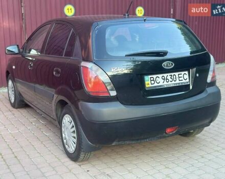 Черный Киа Рио, объемом двигателя 1.4 л и пробегом 102 тыс. км за 4499 $, фото 16 на Automoto.ua