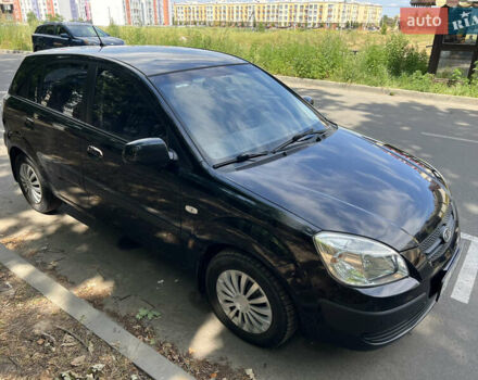 Черный Киа Рио, объемом двигателя 1.4 л и пробегом 193 тыс. км за 5800 $, фото 5 на Automoto.ua
