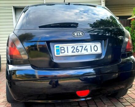 Черный Киа Рио, объемом двигателя 1.4 л и пробегом 392 тыс. км за 3700 $, фото 3 на Automoto.ua