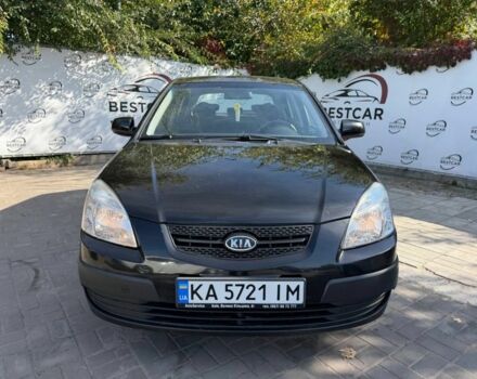 Чорний Кіа Ріо, об'ємом двигуна 1.4 л та пробігом 160 тис. км за 5494 $, фото 4 на Automoto.ua