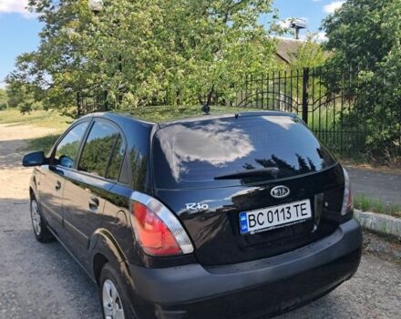 Чорний Кіа Ріо, об'ємом двигуна 1.4 л та пробігом 240 тис. км за 3711 $, фото 5 на Automoto.ua