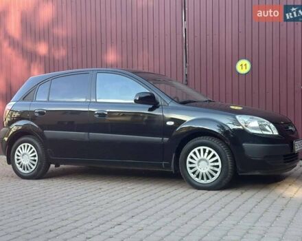 Черный Киа Рио, объемом двигателя 1.4 л и пробегом 102 тыс. км за 4499 $, фото 8 на Automoto.ua