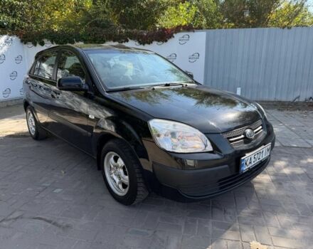 Чорний Кіа Ріо, об'ємом двигуна 1.4 л та пробігом 160 тис. км за 5494 $, фото 16 на Automoto.ua