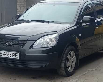 Чорний Кіа Ріо, об'ємом двигуна 1.4 л та пробігом 125 тис. км за 5900 $, фото 1 на Automoto.ua