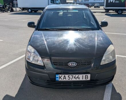 Черный Киа Рио, объемом двигателя 1.4 л и пробегом 287 тыс. км за 4400 $, фото 8 на Automoto.ua
