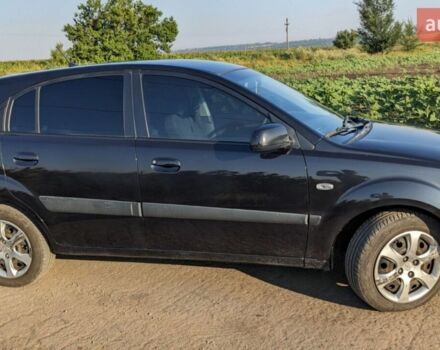 Черный Киа Рио, объемом двигателя 1.4 л и пробегом 160 тыс. км за 6200 $, фото 4 на Automoto.ua
