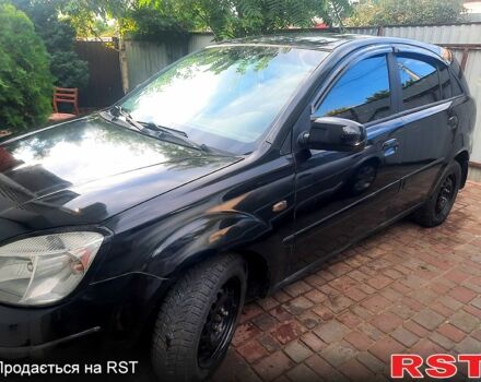 Черный Киа Рио, объемом двигателя 1.4 л и пробегом 392 тыс. км за 3700 $, фото 2 на Automoto.ua