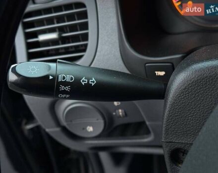 Черный Киа Рио, объемом двигателя 0 л и пробегом 228 тыс. км за 7300 $, фото 17 на Automoto.ua