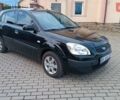Черный Киа Рио, объемом двигателя 1.4 л и пробегом 181 тыс. км за 3850 $, фото 3 на Automoto.ua
