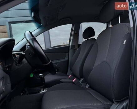 Черный Киа Рио, объемом двигателя 0 л и пробегом 228 тыс. км за 7300 $, фото 12 на Automoto.ua