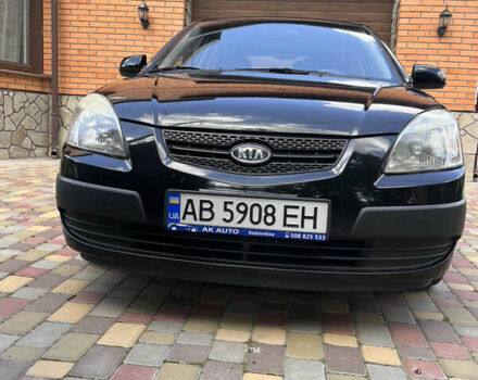 Черный Киа Рио, объемом двигателя 1.4 л и пробегом 174 тыс. км за 4200 $, фото 5 на Automoto.ua