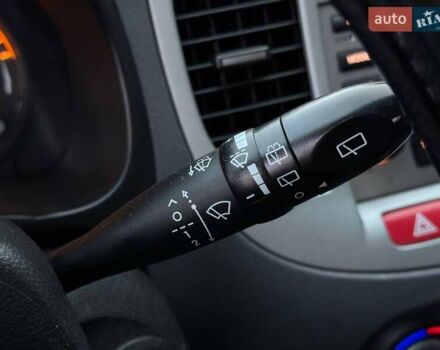 Черный Киа Рио, объемом двигателя 0 л и пробегом 228 тыс. км за 7300 $, фото 18 на Automoto.ua