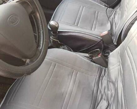 Черный Киа Рио, объемом двигателя 1.4 л и пробегом 89 тыс. км за 4000 $, фото 6 на Automoto.ua