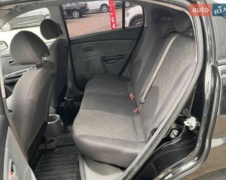 Чорний Кіа Ріо, об'ємом двигуна 1.5 л та пробігом 265 тис. км за 4700 $, фото 21 на Automoto.ua