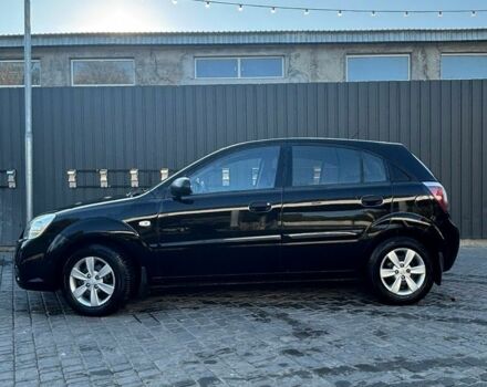 Черный Киа Рио, объемом двигателя 1.4 л и пробегом 87 тыс. км за 4850 $, фото 1 на Automoto.ua