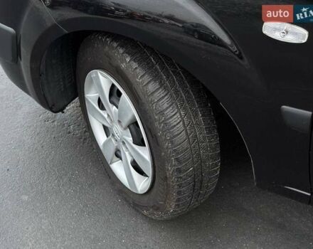 Черный Киа Рио, объемом двигателя 0 л и пробегом 228 тыс. км за 7300 $, фото 3 на Automoto.ua