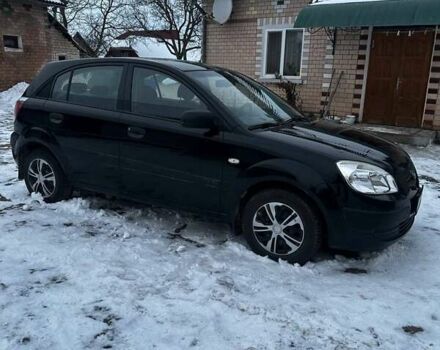 Черный Киа Рио, объемом двигателя 1.4 л и пробегом 220 тыс. км за 4500 $, фото 1 на Automoto.ua