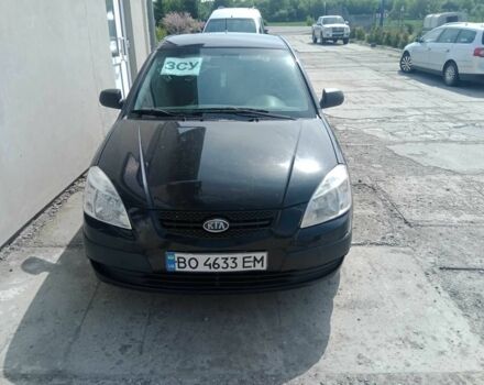 Чорний Кіа Ріо, об'ємом двигуна 1.4 л та пробігом 250 тис. км за 3800 $, фото 2 на Automoto.ua