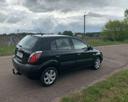 Черный Киа Рио, объемом двигателя 1.4 л и пробегом 98 тыс. км за 6200 $, фото 5 на Automoto.ua