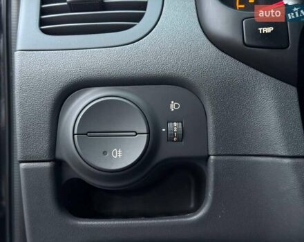 Черный Киа Рио, объемом двигателя 0 л и пробегом 228 тыс. км за 7300 $, фото 15 на Automoto.ua