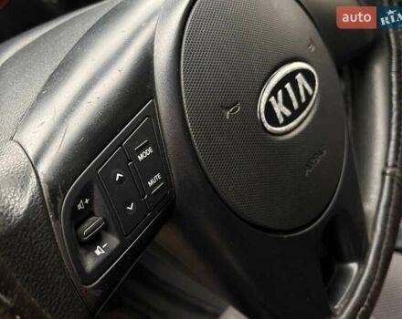 Чорний Кіа Ріо, об'ємом двигуна 1.5 л та пробігом 265 тис. км за 4700 $, фото 14 на Automoto.ua