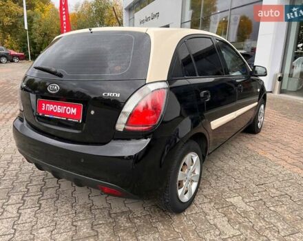 Чорний Кіа Ріо, об'ємом двигуна 1.5 л та пробігом 265 тис. км за 4700 $, фото 6 на Automoto.ua