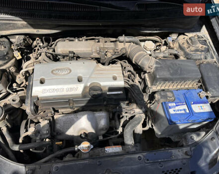 Черный Киа Рио, объемом двигателя 1.4 л и пробегом 174 тыс. км за 4200 $, фото 34 на Automoto.ua