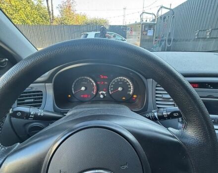 Черный Киа Рио, объемом двигателя 1.4 л и пробегом 87 тыс. км за 4850 $, фото 7 на Automoto.ua