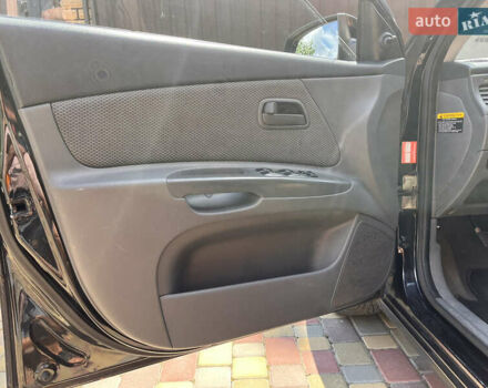 Черный Киа Рио, объемом двигателя 1.4 л и пробегом 174 тыс. км за 4200 $, фото 29 на Automoto.ua