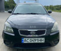 Черный Киа Рио, объемом двигателя 1.4 л и пробегом 193 тыс. км за 5000 $, фото 1 на Automoto.ua