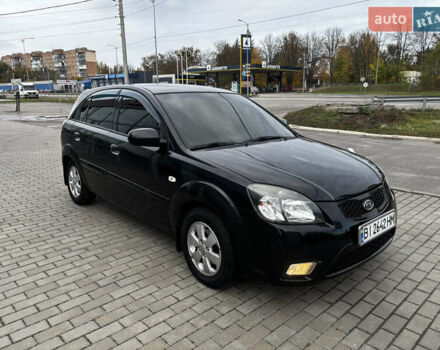 Черный Киа Рио, объемом двигателя 1.4 л и пробегом 172 тыс. км за 5700 $, фото 12 на Automoto.ua
