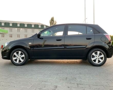 Черный Киа Рио, объемом двигателя 1.4 л и пробегом 200 тыс. км за 6300 $, фото 5 на Automoto.ua