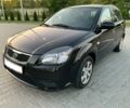 Черный Киа Рио, объемом двигателя 1.4 л и пробегом 200 тыс. км за 6300 $, фото 12 на Automoto.ua