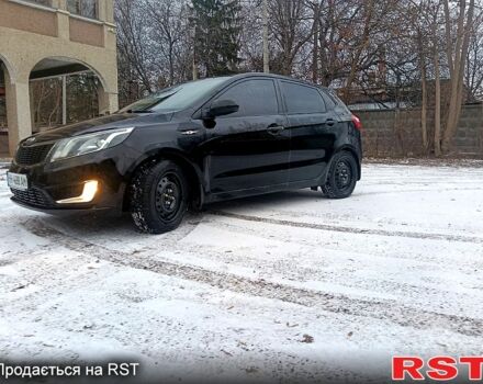Чорний Кіа Ріо, об'ємом двигуна 1.6 л та пробігом 16000 тис. км за 7800 $, фото 5 на Automoto.ua