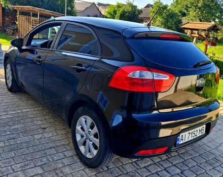 Чорний Кіа Ріо, об'ємом двигуна 1.6 л та пробігом 144 тис. км за 7300 $, фото 5 на Automoto.ua