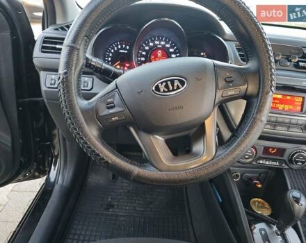 Черный Киа Рио, объемом двигателя 1.59 л и пробегом 137 тыс. км за 7750 $, фото 6 на Automoto.ua