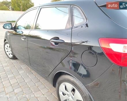 Черный Киа Рио, объемом двигателя 1.4 л и пробегом 42 тыс. км за 8200 $, фото 26 на Automoto.ua