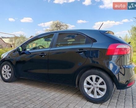 Черный Киа Рио, объемом двигателя 1.6 л и пробегом 149 тыс. км за 7000 $, фото 1 на Automoto.ua