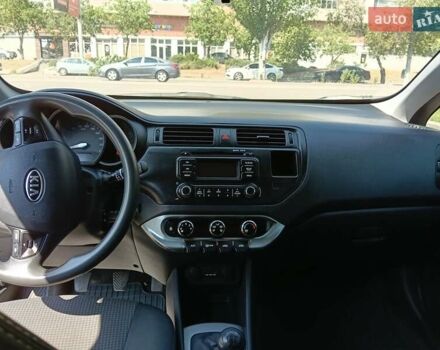 Черный Киа Рио, объемом двигателя 1.25 л и пробегом 252 тыс. км за 5999 $, фото 3 на Automoto.ua