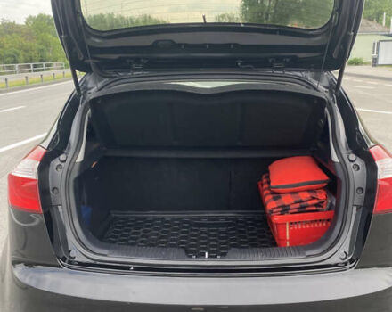 Чорний Кіа Ріо, об'ємом двигуна 1.2 л та пробігом 200 тис. км за 5700 $, фото 10 на Automoto.ua